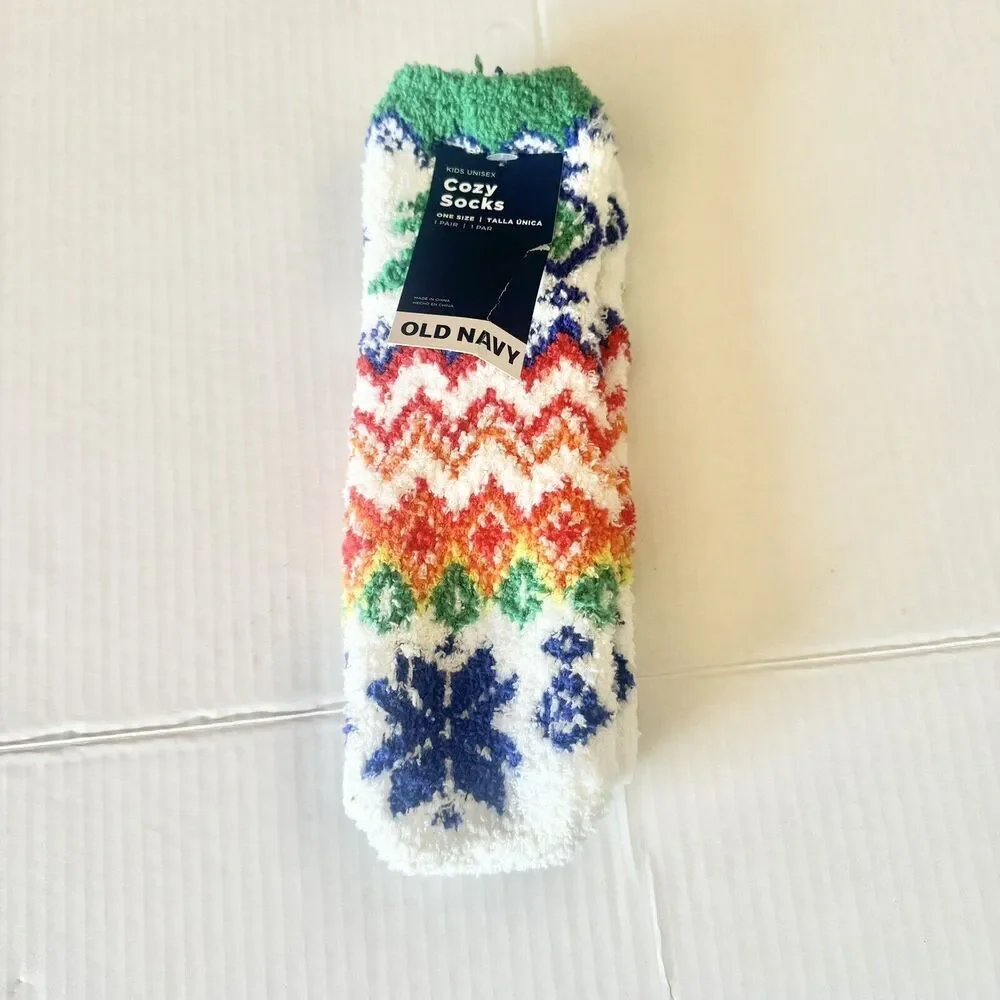 Old Navy Kids Unisex Cozy socks non slip one Size Christmas Holiday Soft